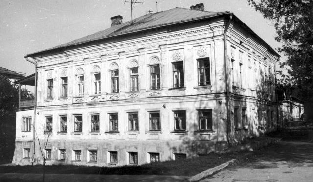 Главный дом усадьбы Колодезниковых